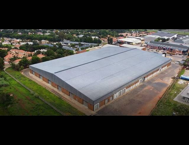 24,050M² WAREHOUSE TO LET IN WILBART